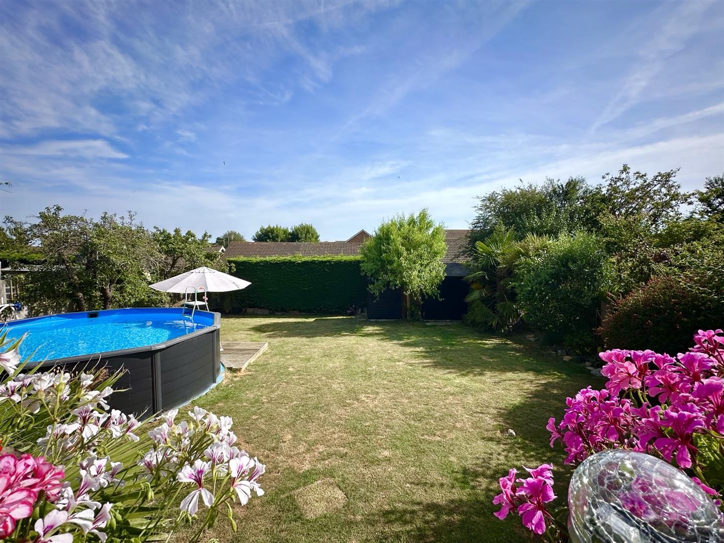 De La Warr Road, Bexhill-On-Sea